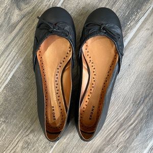 *Brand New* *Unworn* Bronx Flats size Euro 36